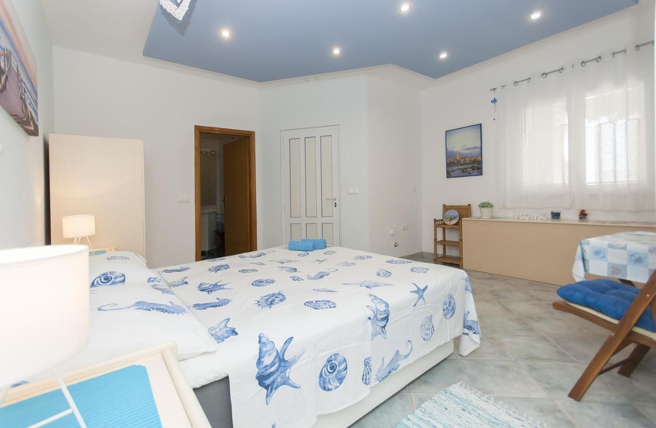 Apartment Brajki 奥米什 外观 照片